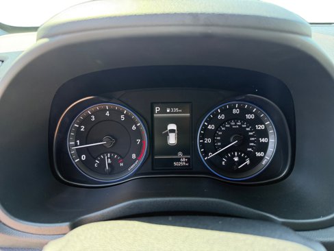 Used 2023 Hyundai Kona SE image 11