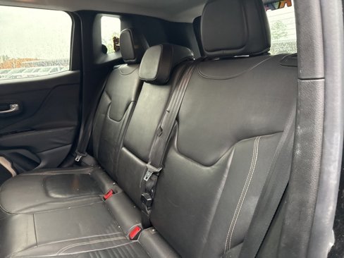 Used 2015 Jeep Renegade Limited w/ Advanced Technology Group image 10