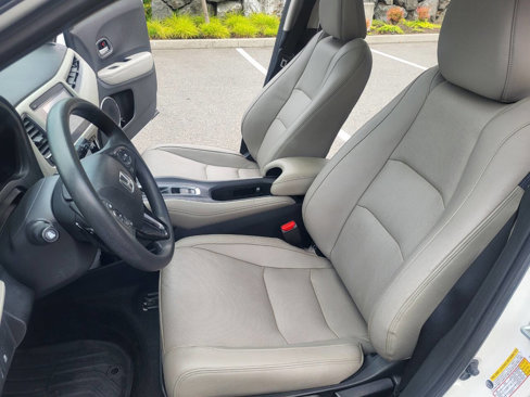 Used 2022 Honda HR-V EX image 10