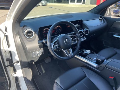 Used 2023 Mercedes-Benz GLA 250 4MATIC image 14