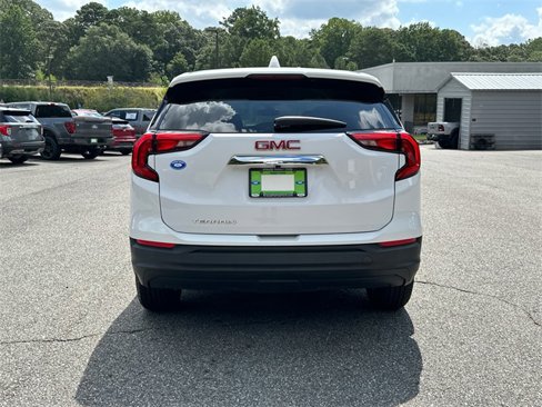 Used 2021 GMC Terrain SLE image 6