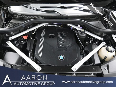 Used 2023 BMW X6 xDrive40i w/ Premium Package image 9