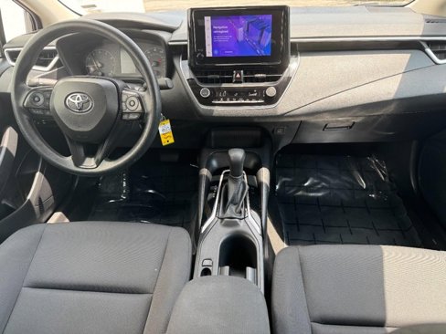 Used 2024 Toyota Corolla LE image 11