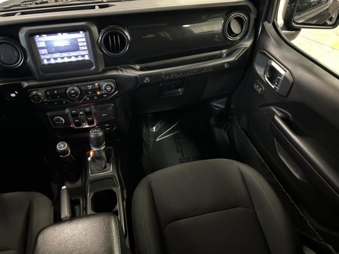 Used 2021 Jeep Wrangler Unlimited Sport image 22