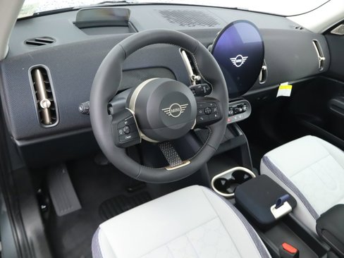 Used 2025 MINI Cooper Countryman S image 11