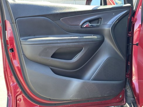 Used 2020 Buick Encore Preferred image 23