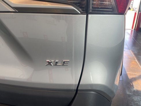 Used 2024 Toyota RAV4 XLE image 7