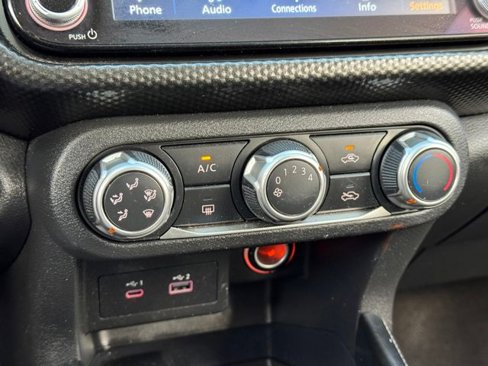 Used 2023 Nissan Kicks SV image 12