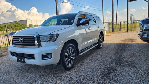 Used 2018 Toyota Sequoia Limited image 6