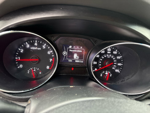 Used 2018 Kia Sedona LX w/ LX Essentials Premium Package image 27