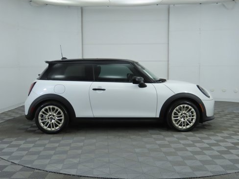 Used 2025 MINI Cooper S image 5