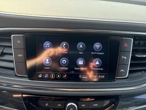 Used 2024 Buick Enclave Premium image 29