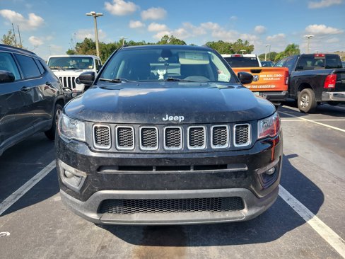 Used 2021 Jeep Compass Latitude w/ Sun and Sound Group image 2