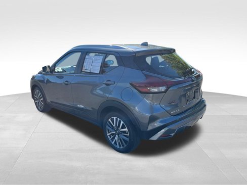 Used 2024 Nissan Kicks SV image 5