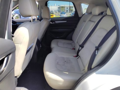 Used 2019 MAZDA CX-5 Touring image 12
