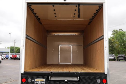 New 2025 Chevrolet Express 4500 Extended w/ Power Convenience Package image 33