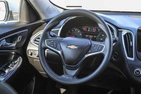 Used 2020 Chevrolet Malibu LT image 14