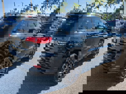 Used 2018 Jeep Grand Cherokee High Altitude image 5