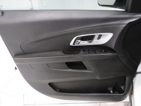 Used 2013 Chevrolet Equinox LS image 21