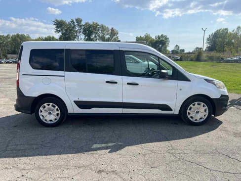 Used 2018 Ford Transit Connect XL image 4