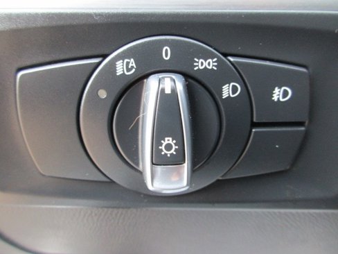 Used 2011 BMW 328i xDrive Sedan image 21