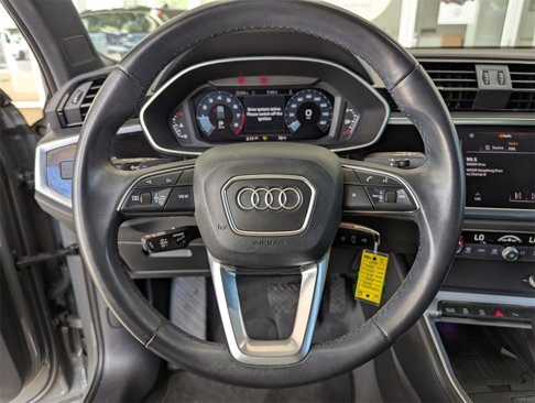 Used 2022 Audi Q3 2.0T Premium Plus image 24