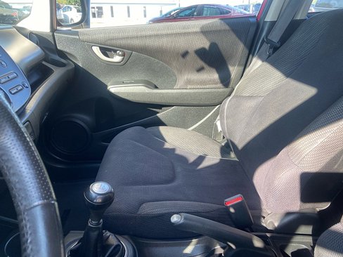 Used 2013 Honda Fit Sport image 16