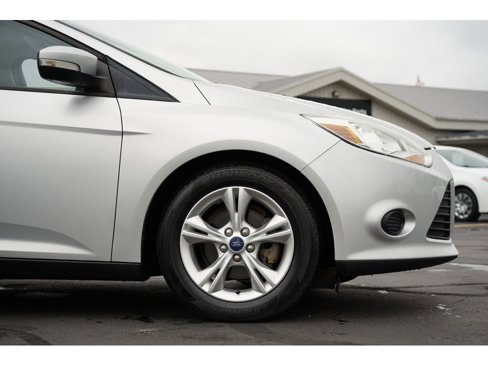 Used 2014 Ford Focus SE image 11