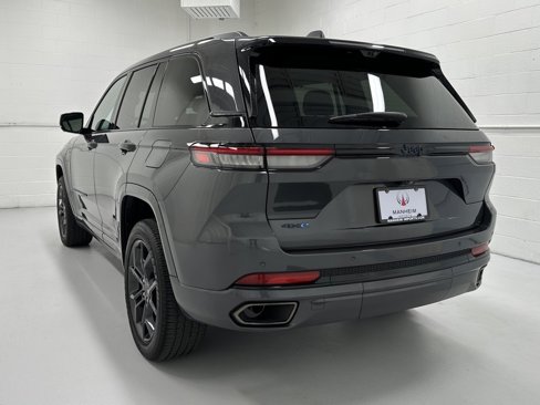 Used 2024 Jeep Grand Cherokee Limited 4xe image 8