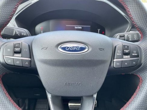 Used 2023 Ford Escape ST-Line image 17