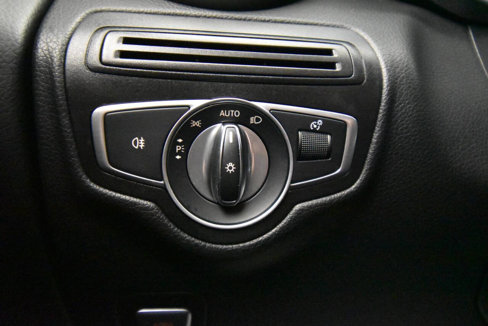 Used 2018 Mercedes-Benz GLC 300 image 27