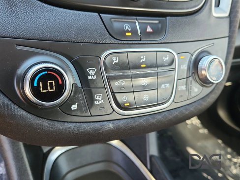 Used 2022 Chevrolet Malibu LT image 33