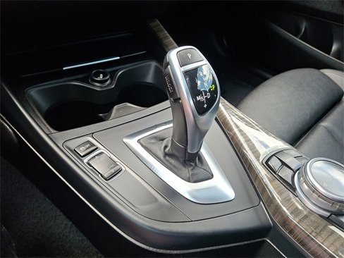Used 2015 BMW M235i xDrive Coupe image 16