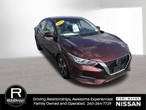 Used 2023 Nissan Sentra SV image 3