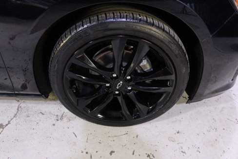 Used 2020 Chevrolet Malibu LT w/ Midnight Edition image 38