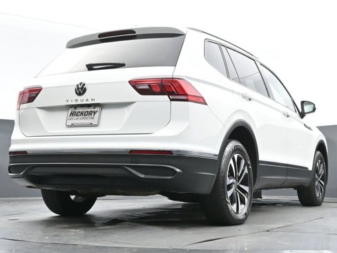 Used 2022 Volkswagen Tiguan S image 48