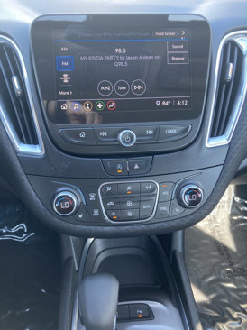 Used 2021 Chevrolet Malibu LT image 14