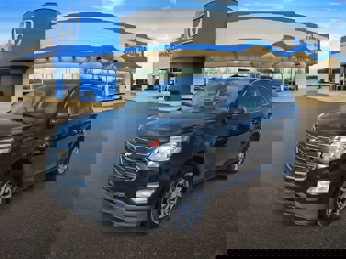 Used 2016 Chevrolet Equinox LT w/ Convenience Package image 4