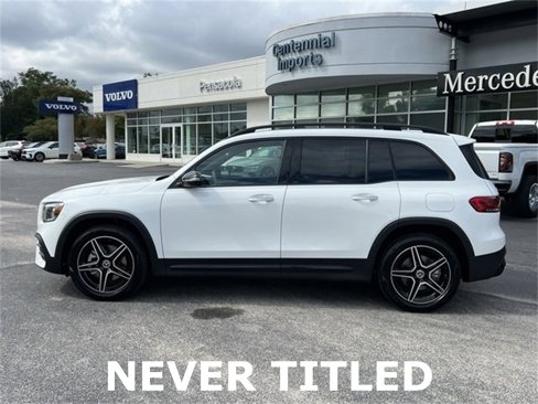 Used 2023 Mercedes-Benz GLB 250 image 2
