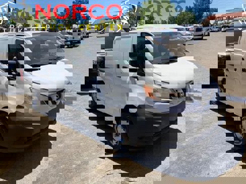 Used 2015 Nissan NV200 S image 19