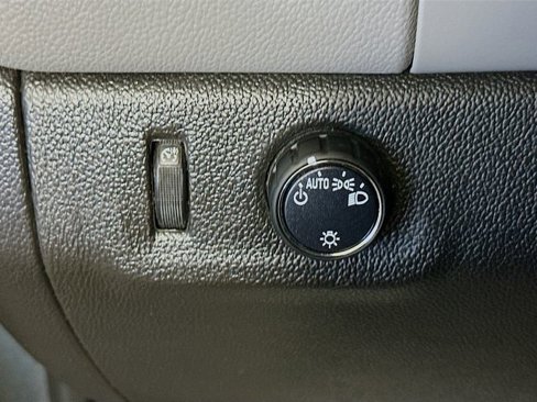 Used 2017 Chevrolet Colorado W/T w/ WT Convenience Package image 12