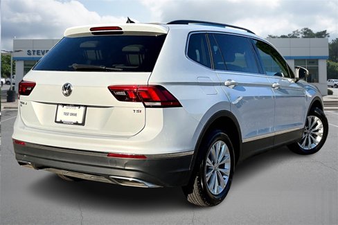 Used 2018 Volkswagen Tiguan SE image 6