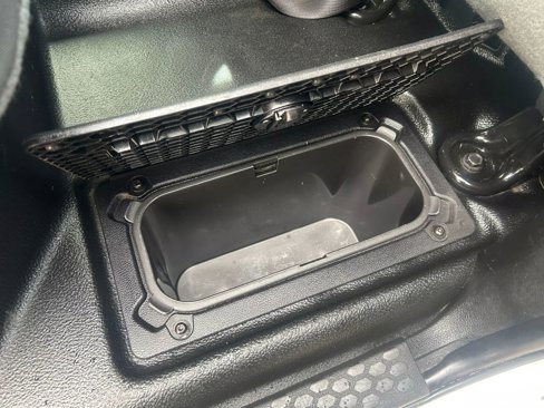 Used 2016 RAM 2500 Tradesman w/ Chrome Appearance Group image 40