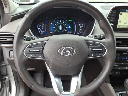 Used 2020 Hyundai Santa Fe Limited image 17