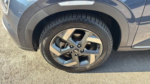 Used 2020 Hyundai Venue image 43