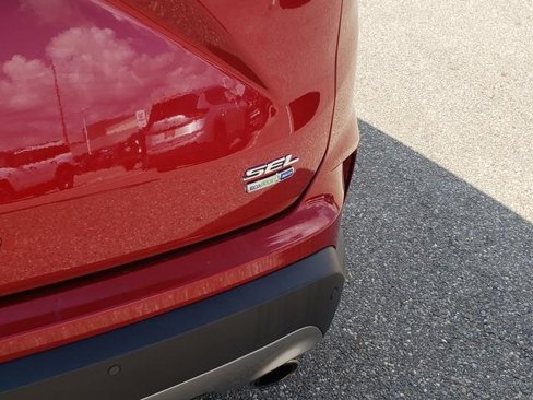 Used 2020 Ford Edge SEL w/ Convenience Package image 11