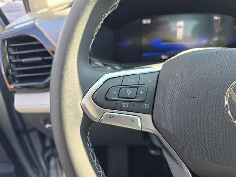 New 2025 Volkswagen Taos S image 29