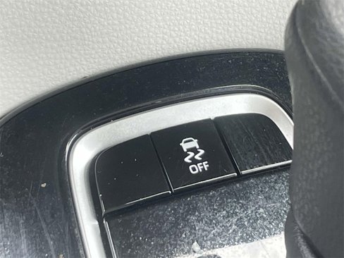Used 2024 Toyota Corolla LE image 28