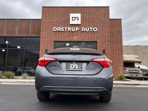Used 2016 Toyota Corolla S Premium image 5