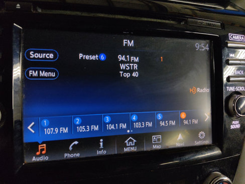 Used 2015 Nissan Murano SV w/ Premium Package image 25